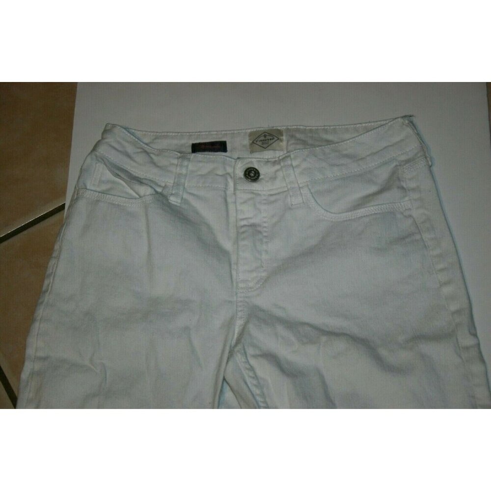 St John's Bay Bermuda shorts womens 8 jean off white 29 x 12